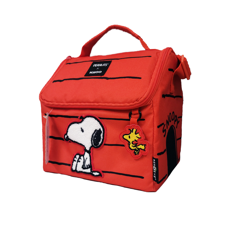 Peanuts™ x Igloo Snoopy Doghouse Lunch Bag